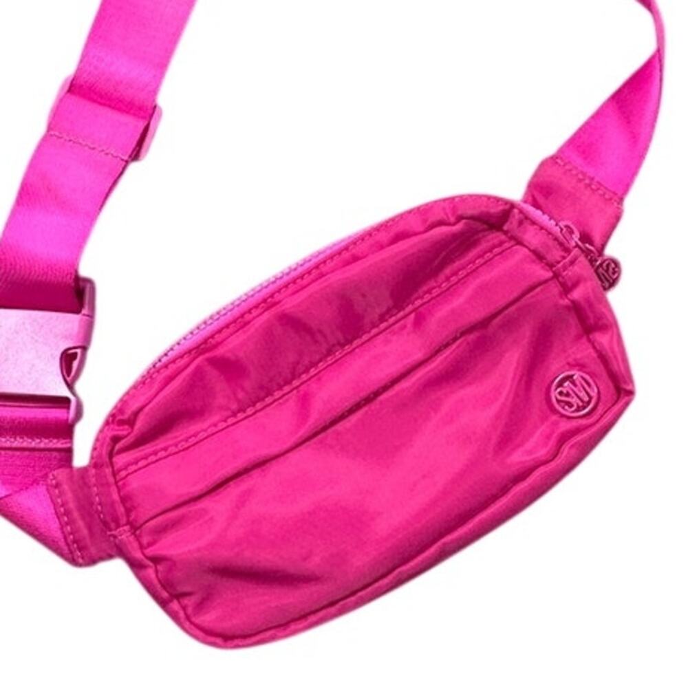 Steve Madden Activate Belt Bag Hot Pink Nylon